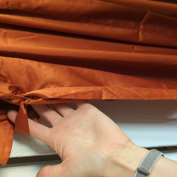 Parade Satin Robe - Picture 4 of 4